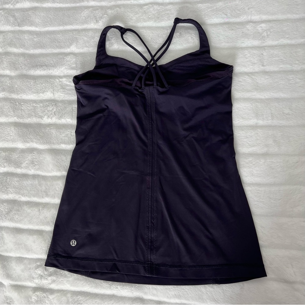 Lululemon tank